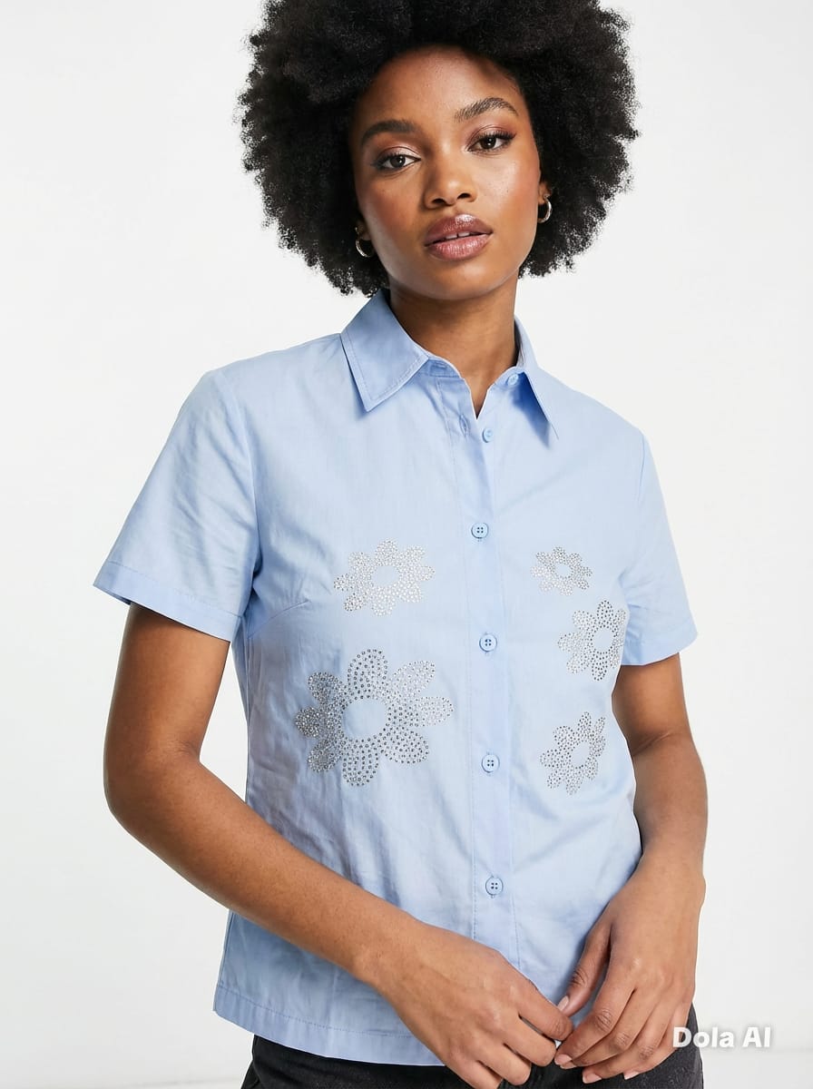 Baby Blue Rhinestone Daisy Shirt - close up front view rhinestone daisies